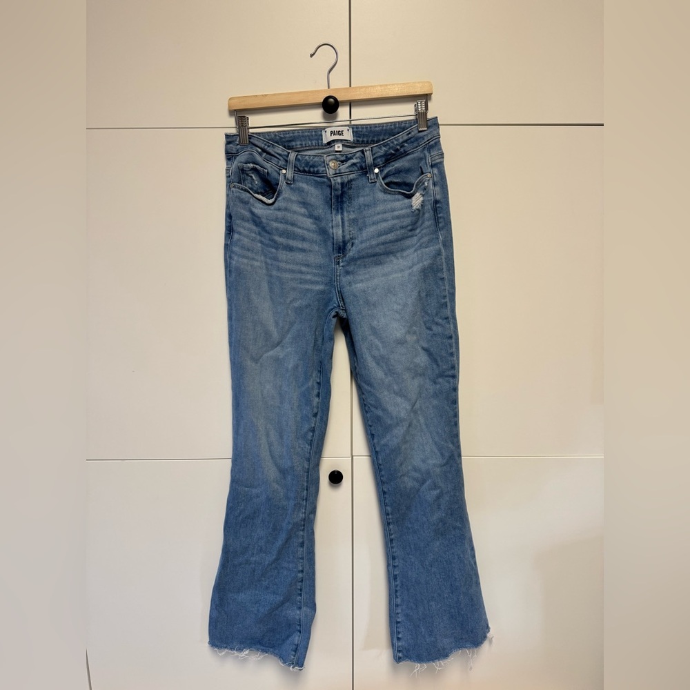 PAIGE High Rise Laurel Canyon Jeans. Size 31.
